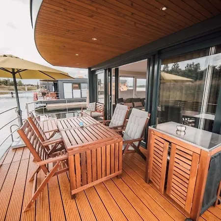 Hausboot The Hideaway Lp26 *